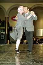 Isidoro & Viviana - Click for a larger image -Tango0061 - Copyright dreamsandmemories.net